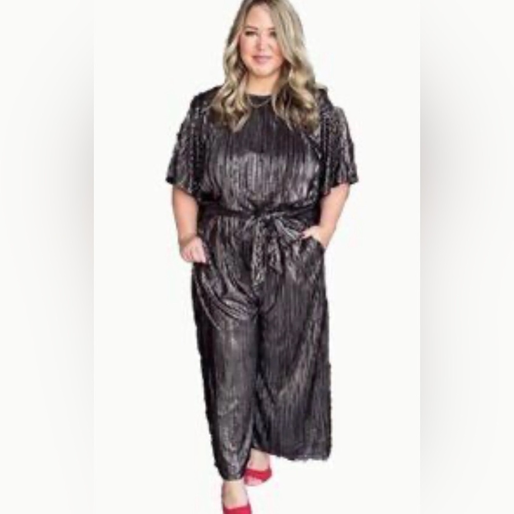 SMASH + TESS Tasia Metallic Shimmer Jumpsuit NWT